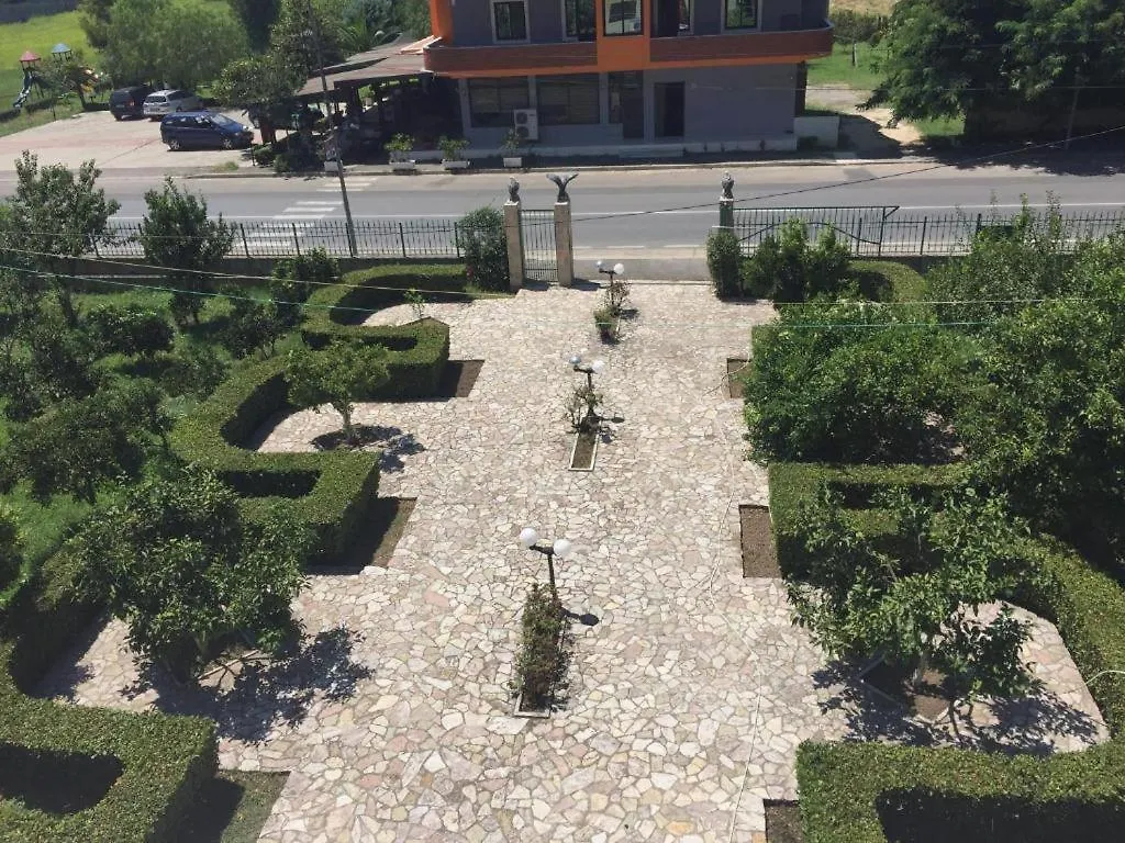 Aragosta Shengjin Hotel Sakes Albania